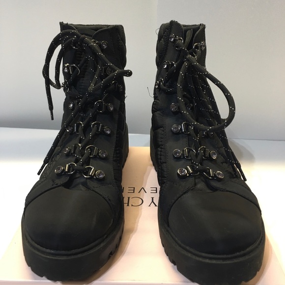 Guess Women’s Black Quilted Combat Boots Size 10 - Picture 1 of 9